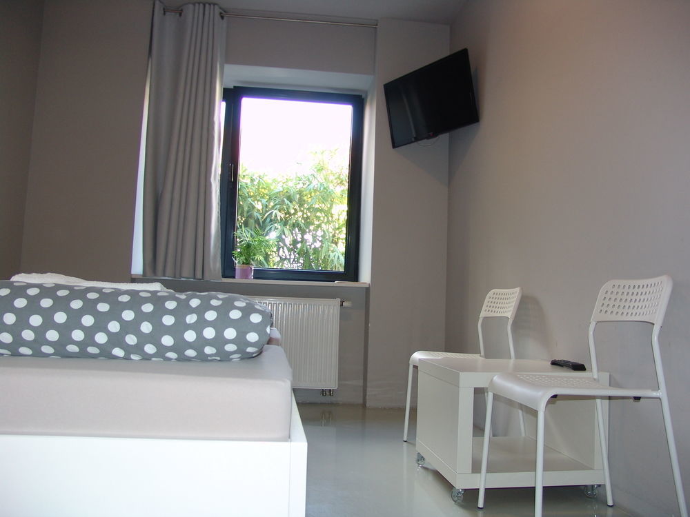 Private Rooms At Hostel63 Zagreb Ngoại thất bức ảnh
