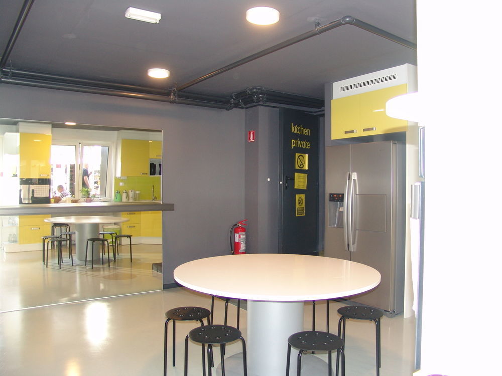 Private Rooms At Hostel63 Zagreb Ngoại thất bức ảnh